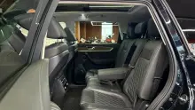 Hongqi HS7