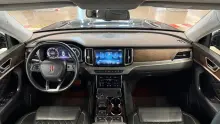 Hongqi HS7