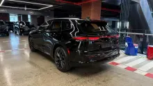 Toyota Crown Signia