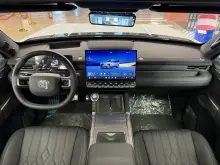 M Hero 817